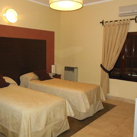 Hotel Aybal Сальта Екстер'єр фото